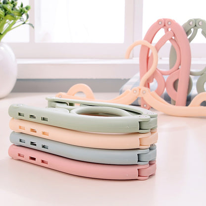 5pcs Foldable Portable Clothes Hanger