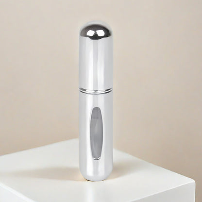 Mini Portable Perfume Bottle (Ni barv še)