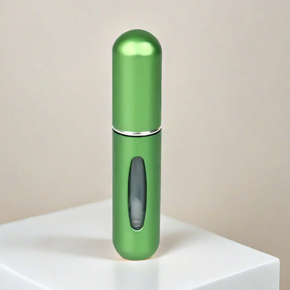Mini Portable Perfume Bottle (Ni barv še)