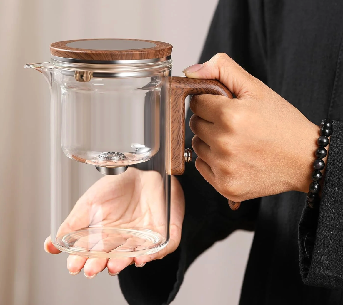 PureBrew™ – Glass Teapot with Wooden Handle & Smart Tea Separator
